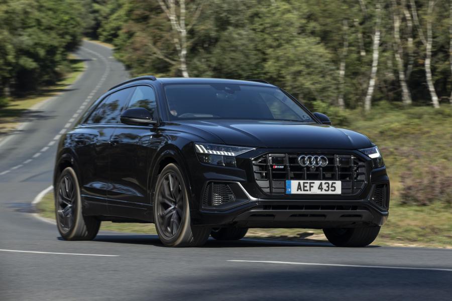  Audi SQ8 TDI 2019 года  (UK) (фото 31 из 40)